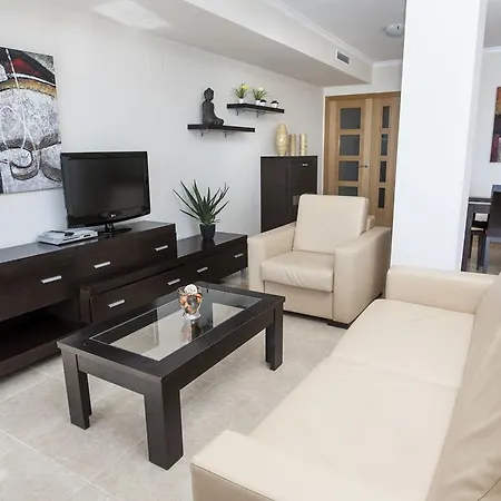 Estimar (adults Only) *