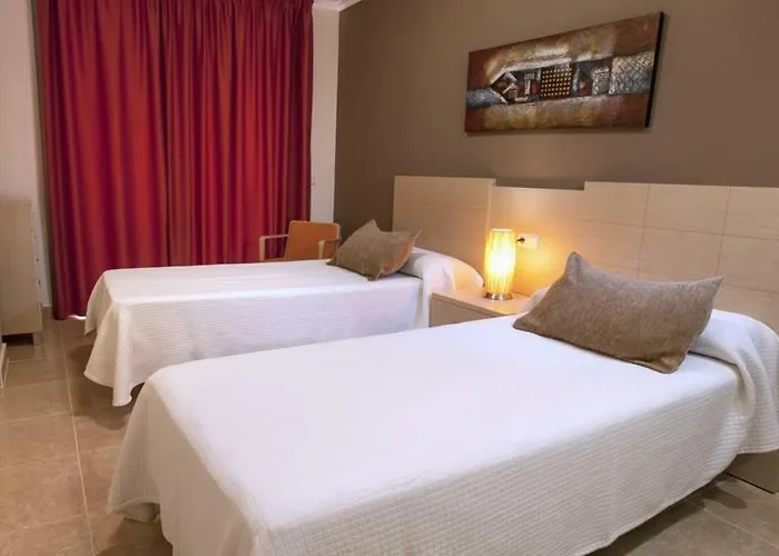 Estimar (adults Only) * Calpe