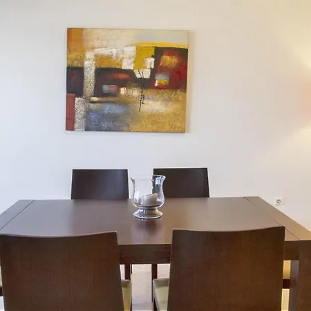 Estimar (adults Only) *