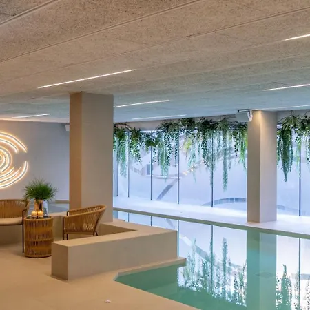 Estimar (adults Only)