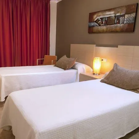 Estimar (adults Only) * Calpe