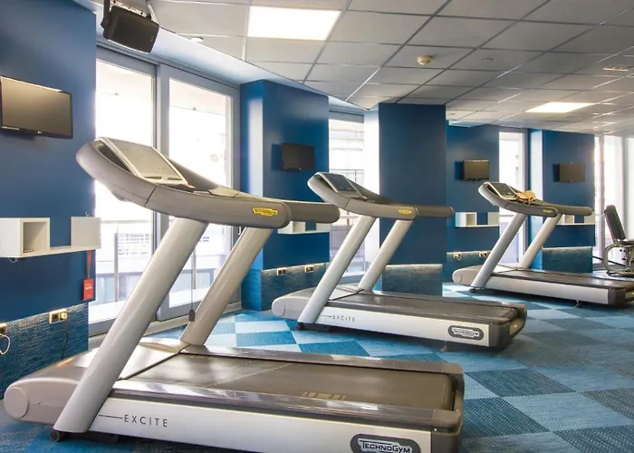 Estimar (adults Only)